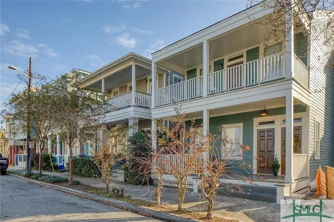 Elegant Duplex Steps To Forsyth! Villa Savannah 0*,  ABD