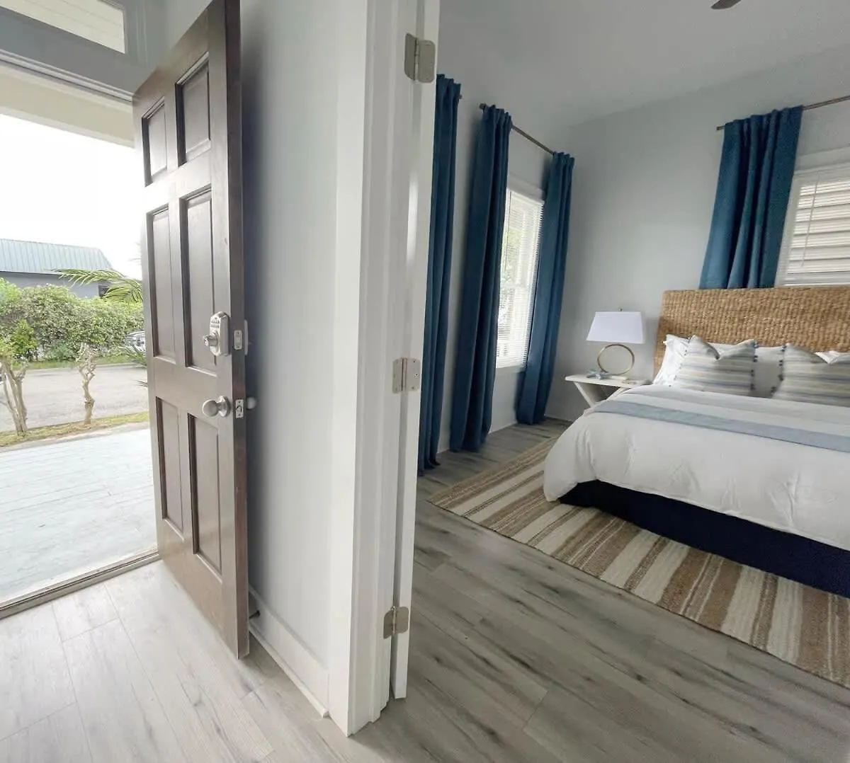 Tatil Evi Elegant Duplex Steps To Forsyth! Villa Savannah