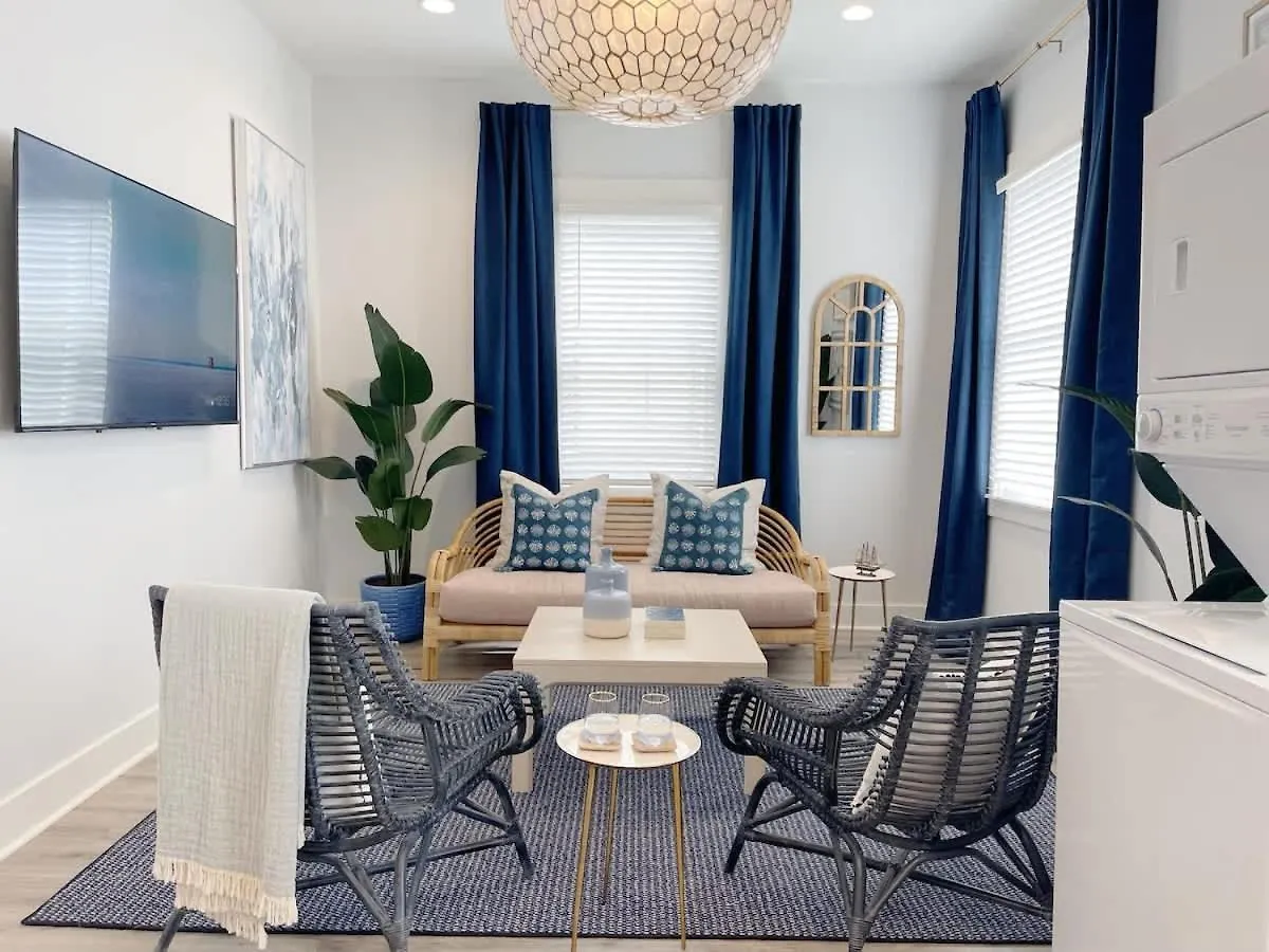 Elegant Duplex Steps To Forsyth! Villa Savannah 0*,
